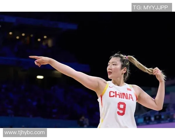 篮球明星李梦身材揭秘展现运动魅力与个人风采的完美结合